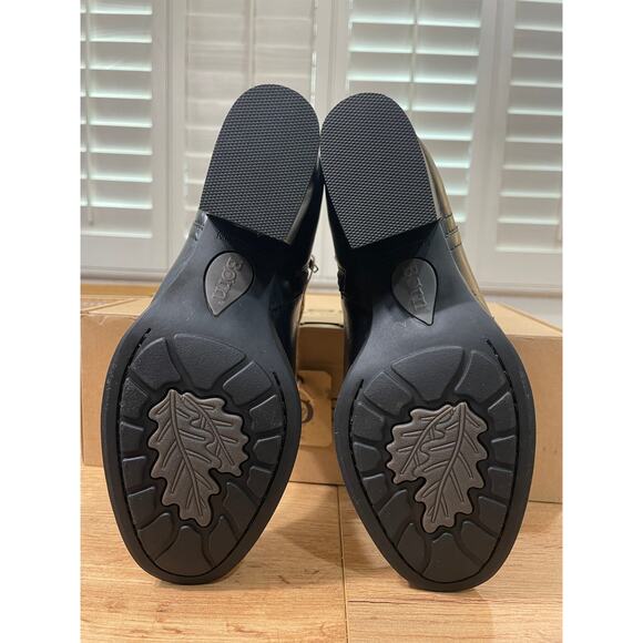 BORN Women's Olivia Black Booties Black Leather Size 6 NIB Tailored Block Heel - Picture 9 of 12